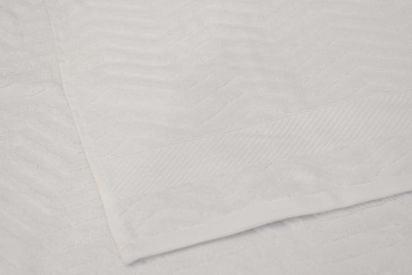 Полотенце махровое Luxor диз. Пине 70х130 белый