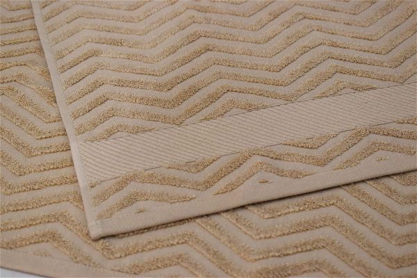 Полотенце махровое Luxor диз. Пине 70х130 бежевый